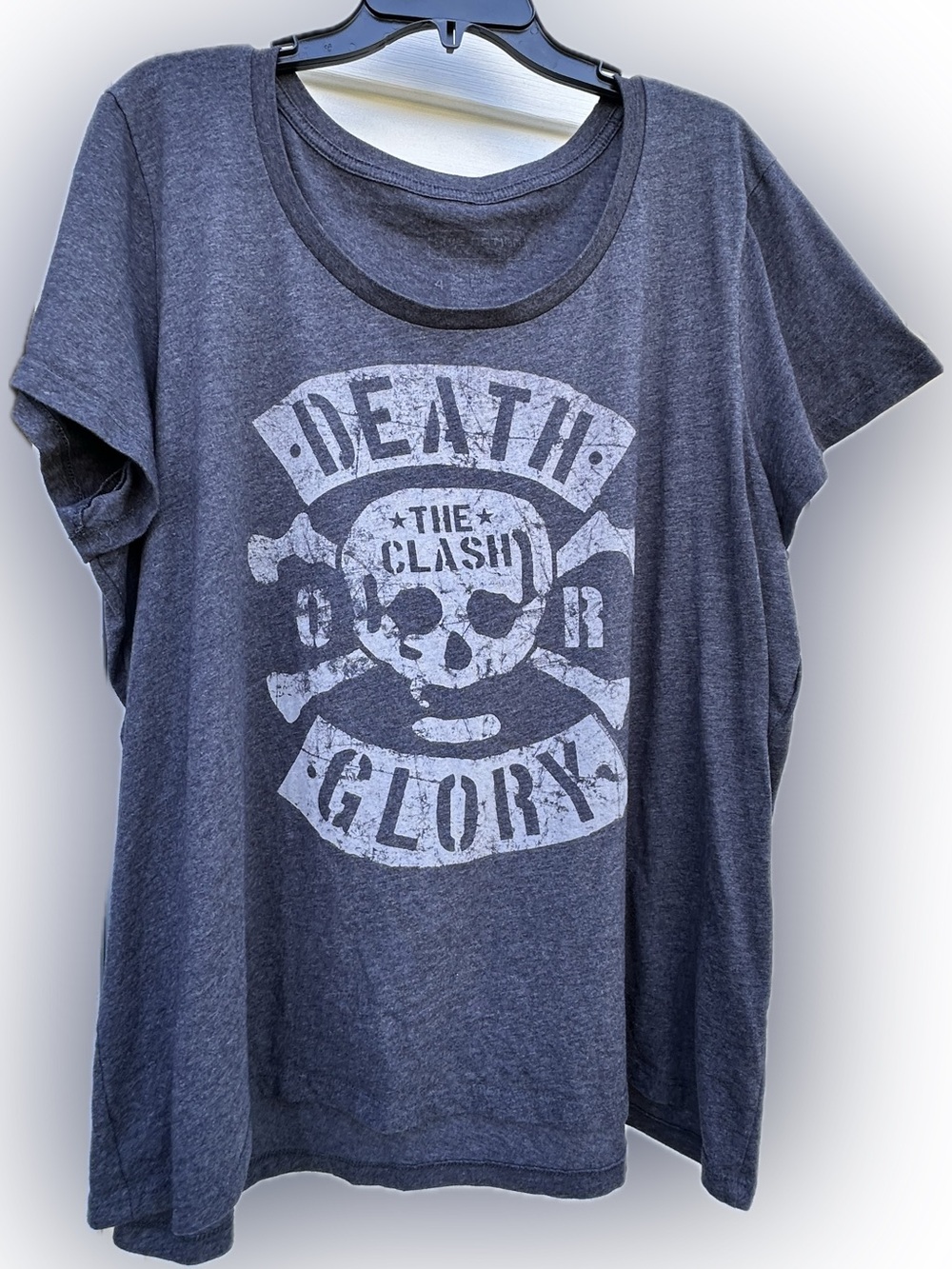 Torrid Women's Charcoal Graphic Tee - 'Death Glory' Skull Print